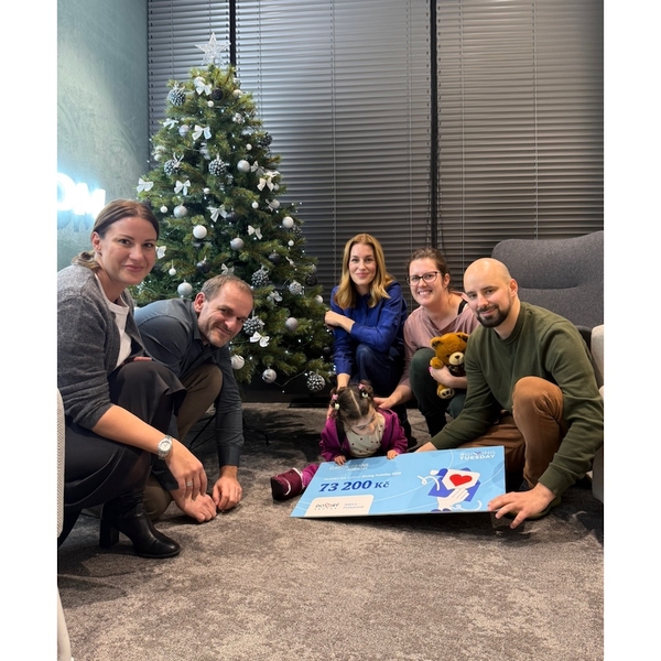 Giving Tuesday přineslo pomoc malé Adélce 